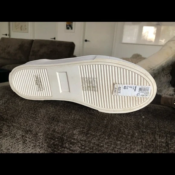 Brand new River Island Beige High Top Trainers size UK 7 - AU 9 or EU40 - Picture 5 of 10